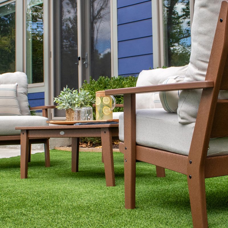 How to Choose Outdoor Furniture for Your Airbnb or Rental Property