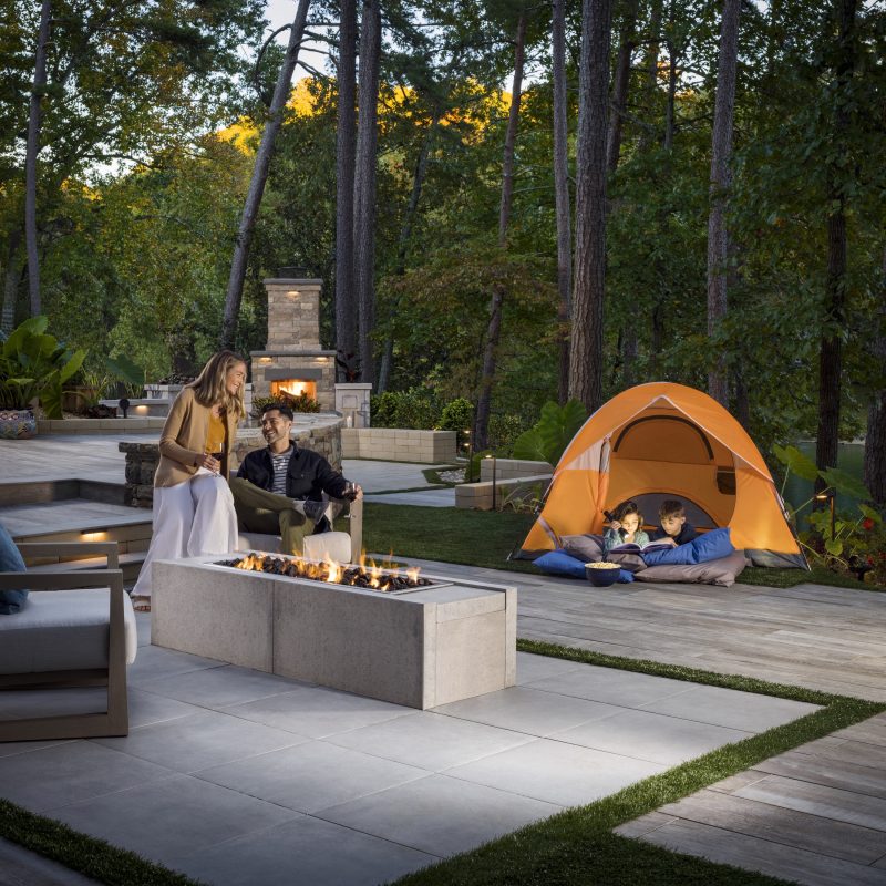 Celebrating the Mini Moments this Summer with POLYWOOD and Belgard