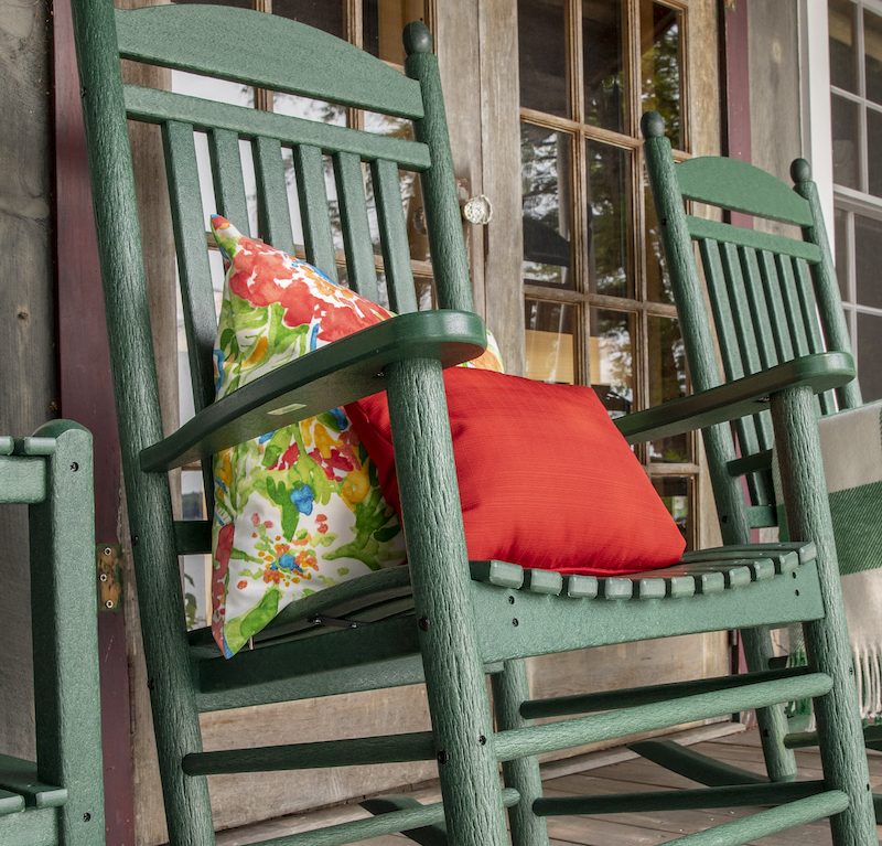 The Complete Guide to Buying an Outdoor Rocking Chair