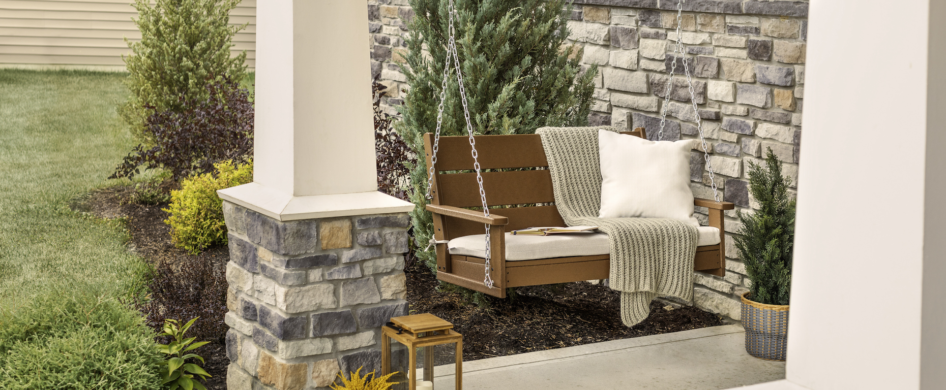 Comparing POLYWOOD Porch Swing Styles